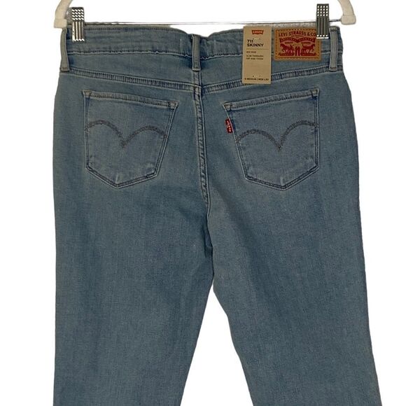 Levis 711 The Skinny Faded Blue Mid Rise Jeans | Size 6 - Picture 7 of 10